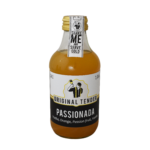 Flaske med Original Tender Passionada cocktail, ready-to-drink med vodka, appelsin, passionsfrugt og vanilje i 20 cl glasflaske.